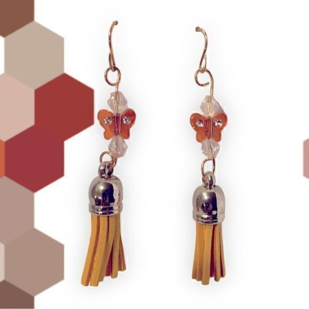 ⭐️⭐️⭐️4/12🌟🌟🌟🌟NEW, handmade drop earrings. Oranges, gold and silver. Drop 2”